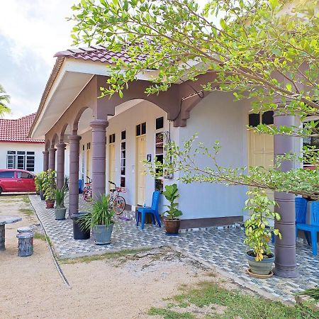 Desa Besut Inn 瓜拉勿述 外观 照片
