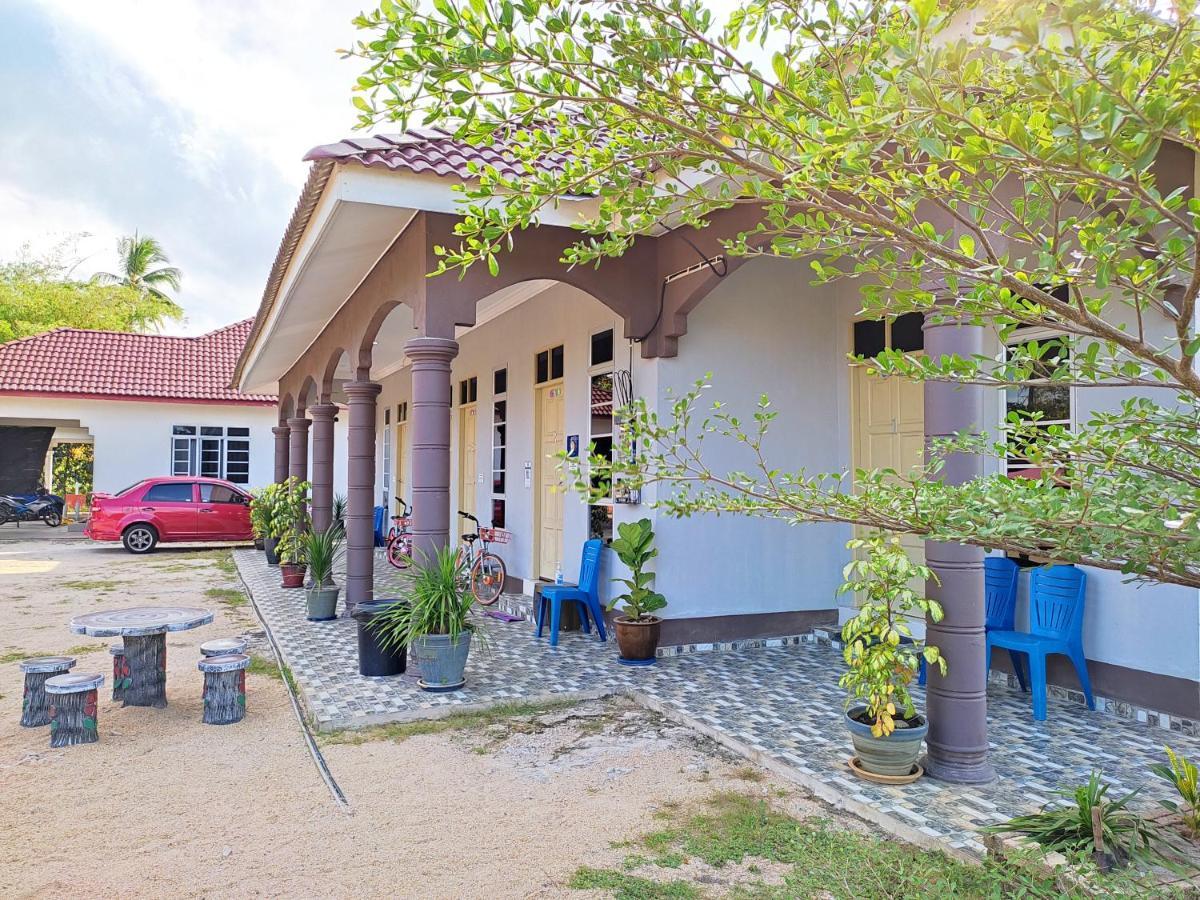 Desa Besut Inn 瓜拉勿述 外观 照片